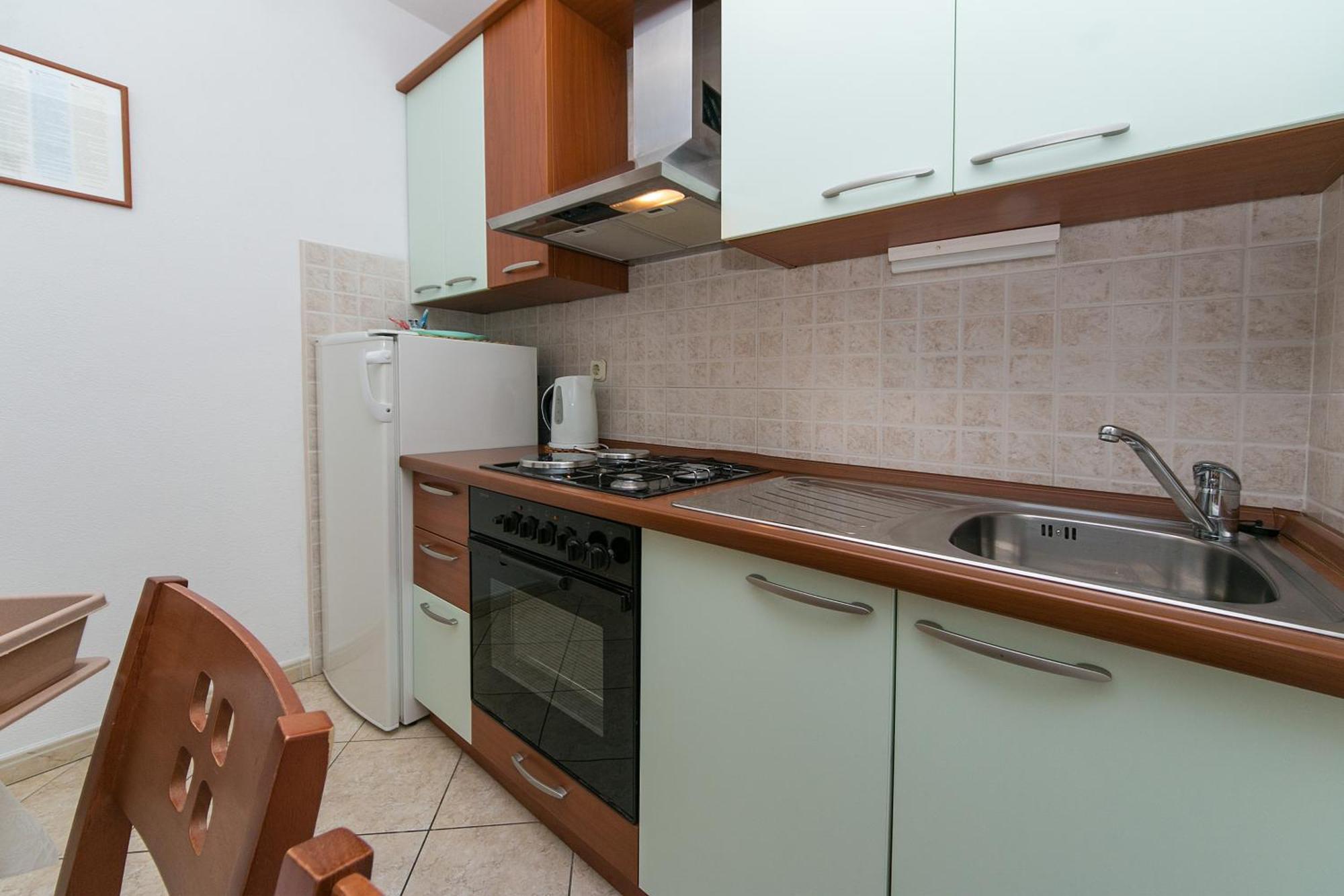 Apartments And Rooms By The Sea Brela, Makarska - 2752 Kamer foto