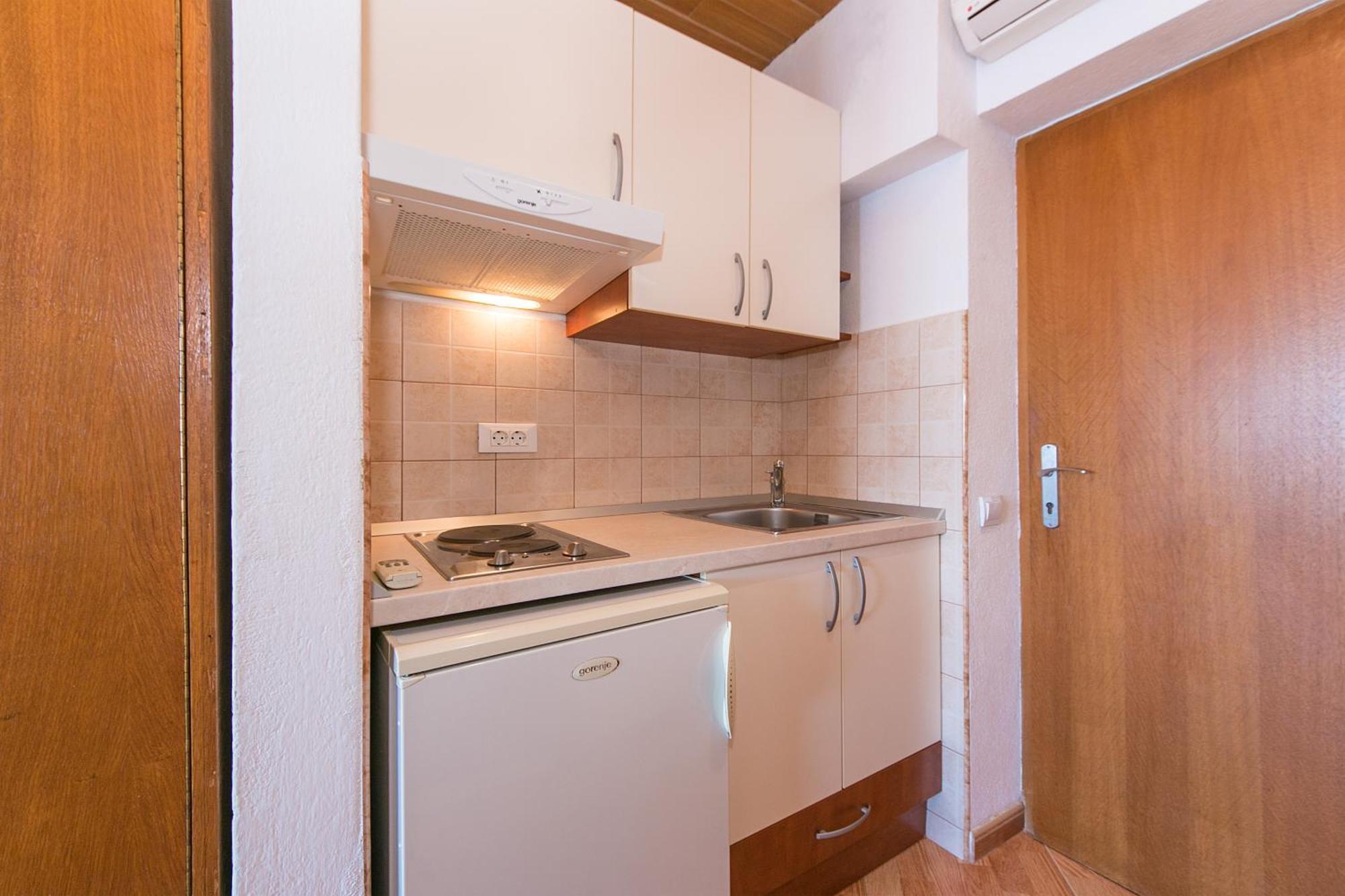 Apartments And Rooms By The Sea Brela, Makarska - 2752 Kamer foto