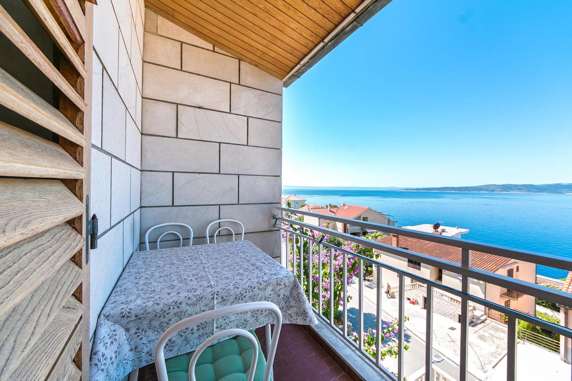 Apartments And Rooms By The Sea Brela, Makarska - 2752 Buitenkant foto