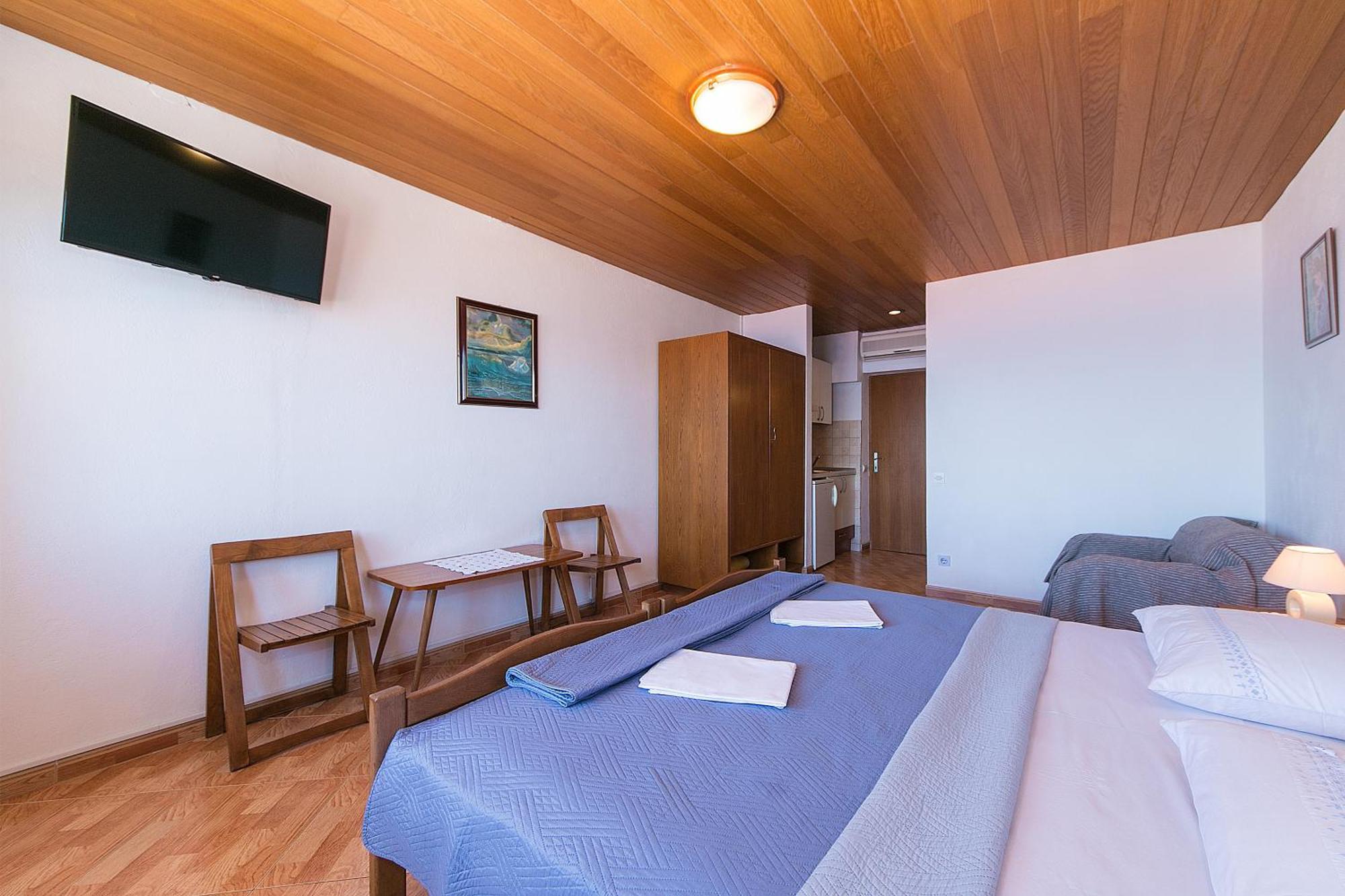 Apartments And Rooms By The Sea Brela, Makarska - 2752 Kamer foto