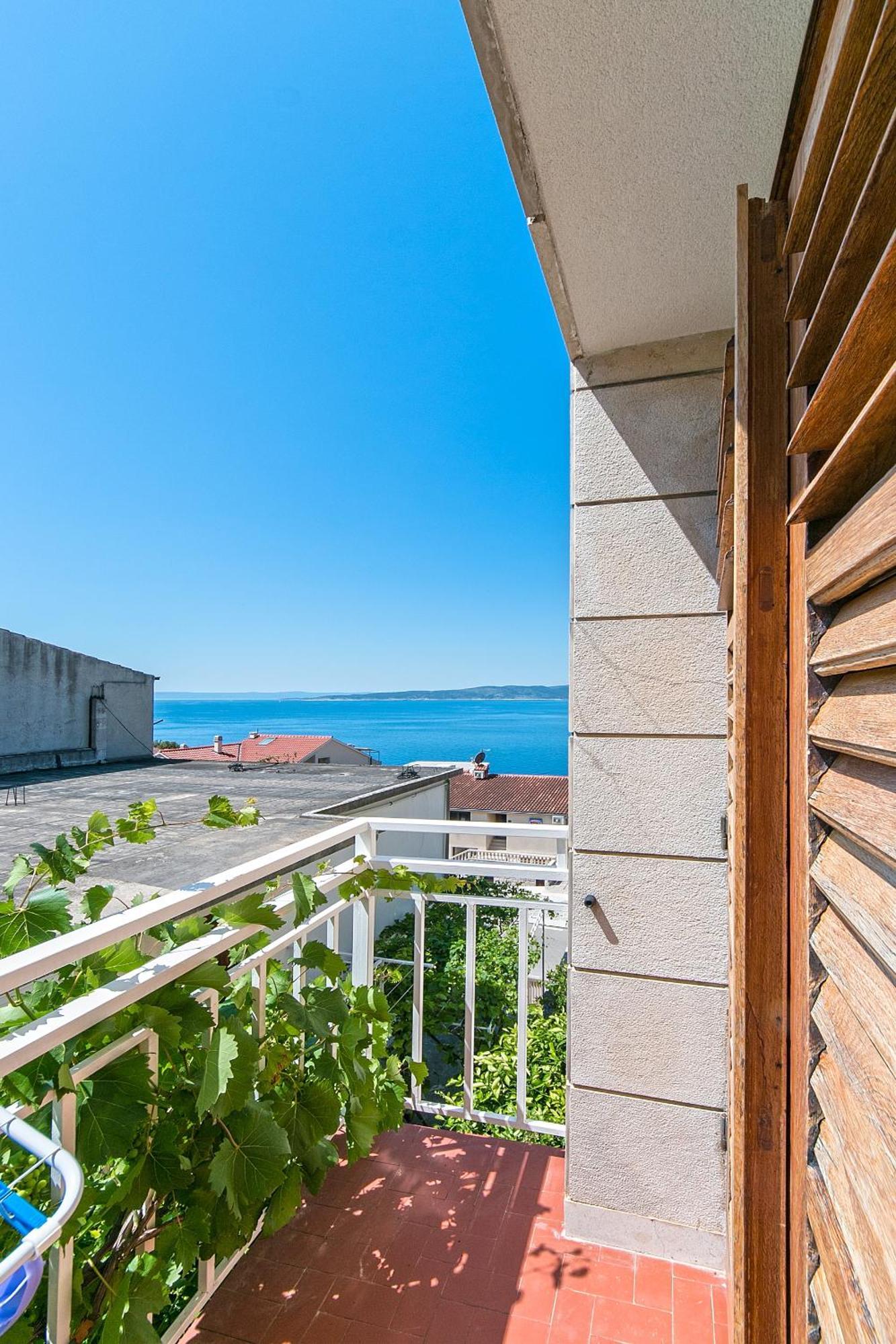 Apartments And Rooms By The Sea Brela, Makarska - 2752 Buitenkant foto